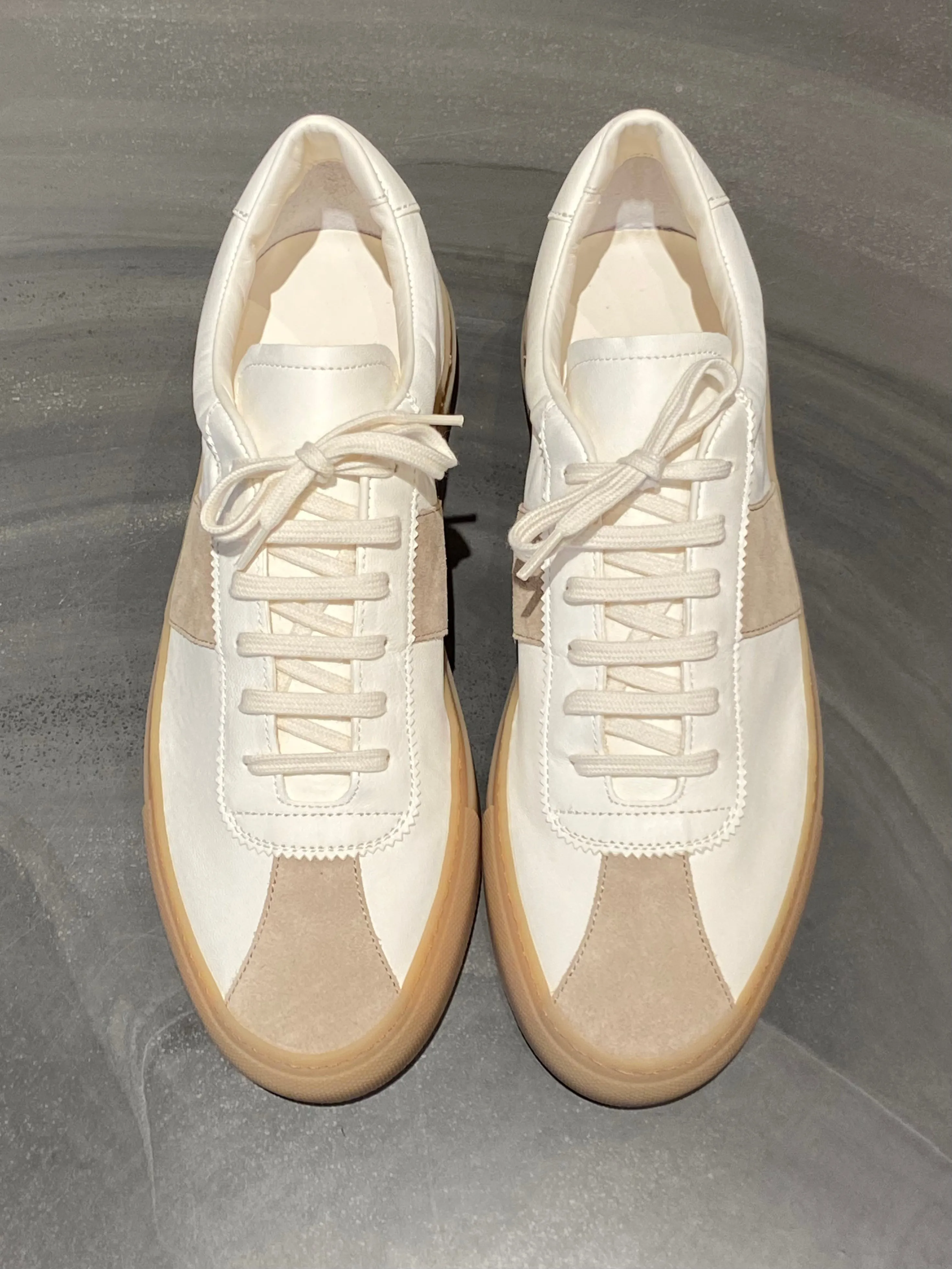 Optimized Title: Common Projects 2438 Off-White Tennis Trainer - Premium Casual Sneakers