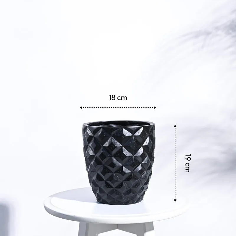 UGAOO Planter Heraldry Vase Taper Round - Black